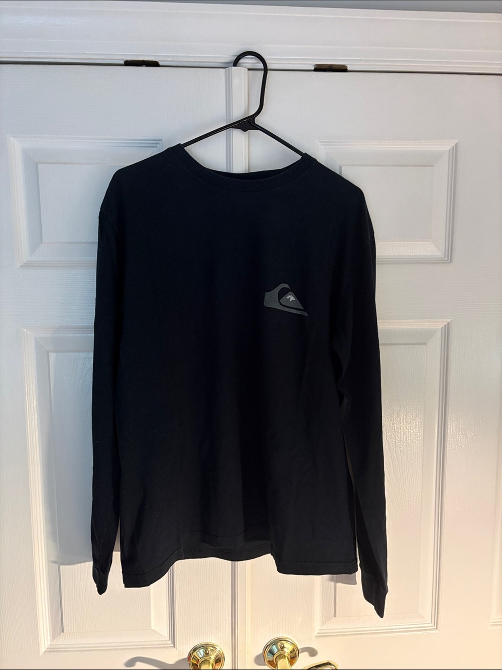 Y2K Quiksilver Black Long Sleeve